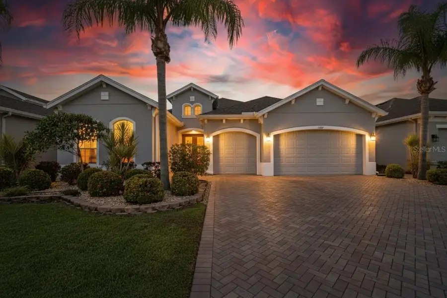 1524 Emerald Dunes Drive, Sun City Center, FL 33573 - Image #2