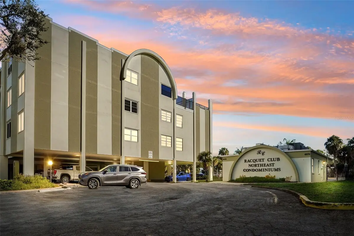 4681 1st Street Ne #301, Saint Petersburg, FL 33703 - Image #1