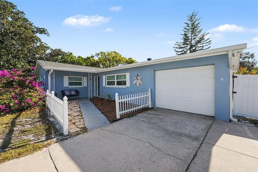 2111 Timber Lane, Clearwater, FL 33763 - Image #2