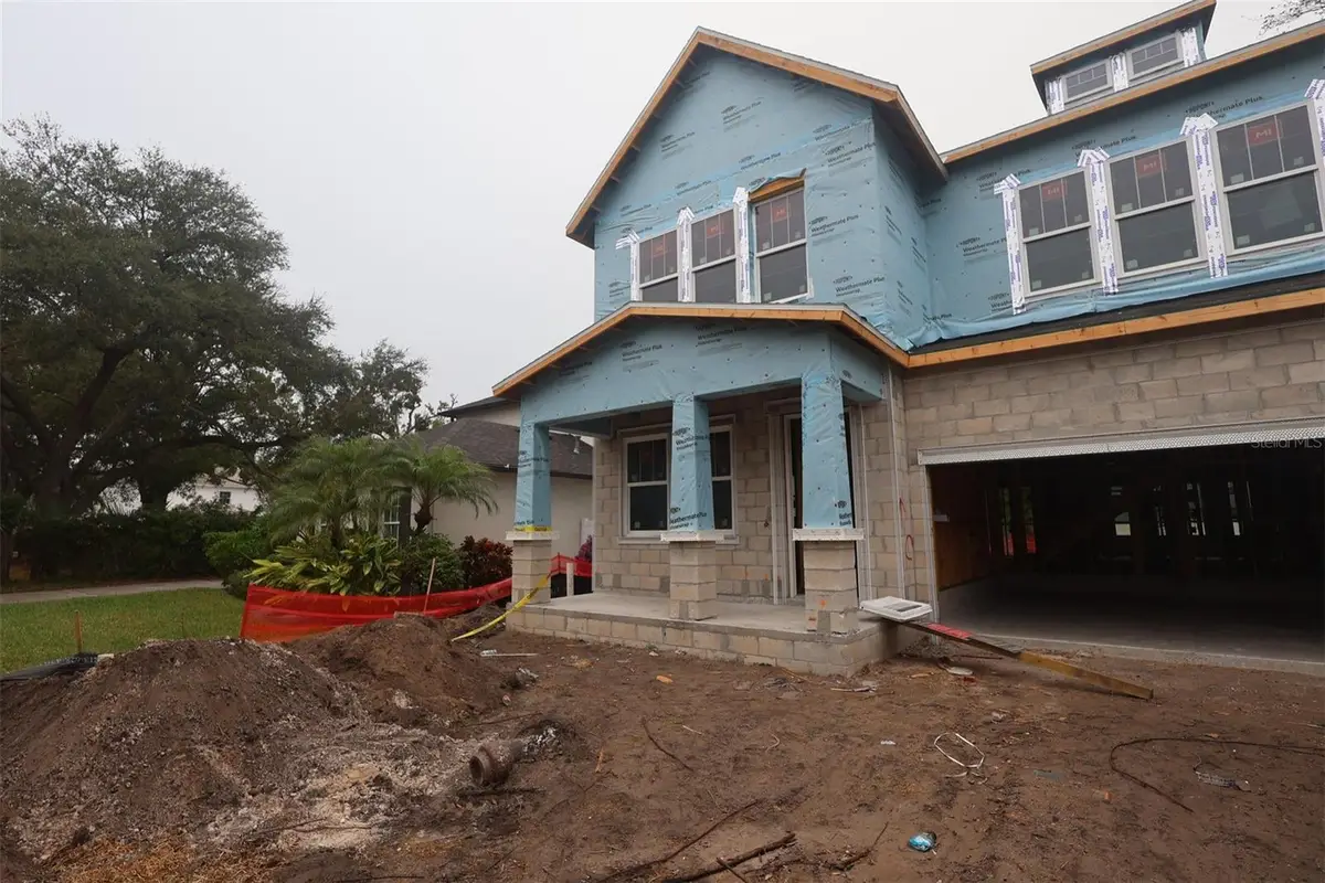 3711 W De Leon Street, Tampa, FL 33609 - Image #1