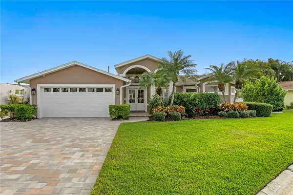 1320 52nd Avenue Ne, ST PETERSBURG, FL 33703