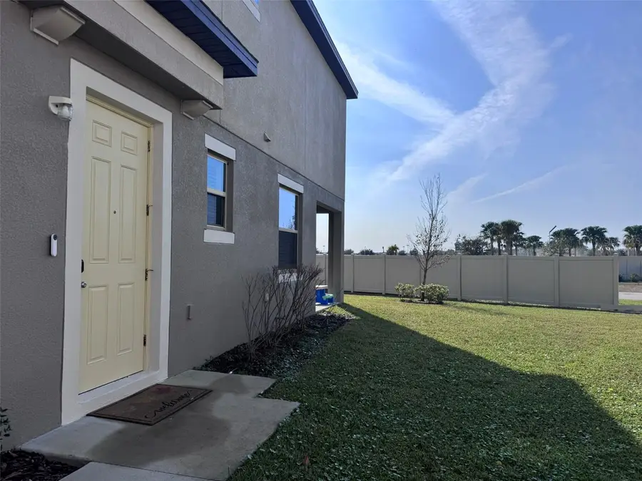 31779 Blue Passing Loop, Wesley Chapel, FL 33545 - Image #2