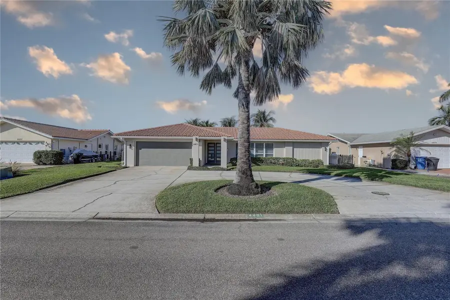 4401 43rd Street S, Saint Petersburg, FL 33711 - Image #3