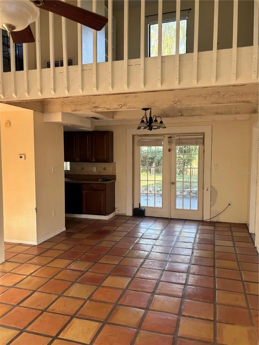 4643 Hollingsworth Avenue, Sarasota, FL 34233 - Image #2