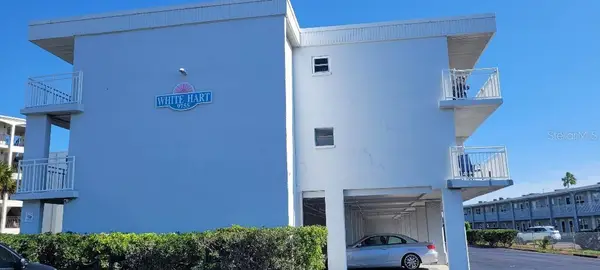 9755 Harrell Avenue #206, TREASURE ISLAND, FL 33706