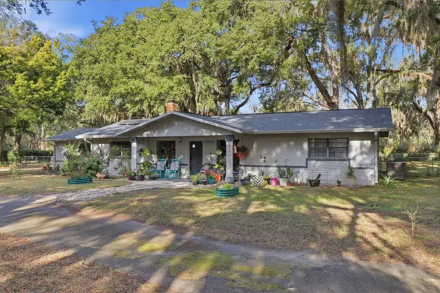 8756 N Basswood Avenue, Crystal River, FL 34428 - Image #2