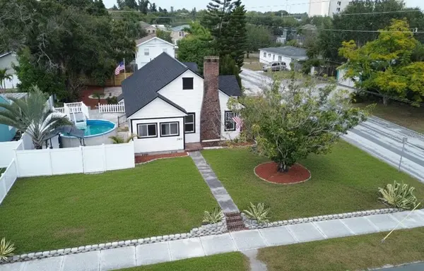 2401 8th Avenue N, ST PETERSBURG, FL 33713