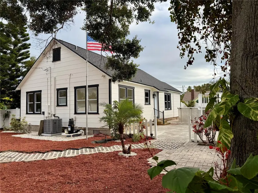 2401 8th Avenue N, Saint Petersburg, FL 33713 - Image #2