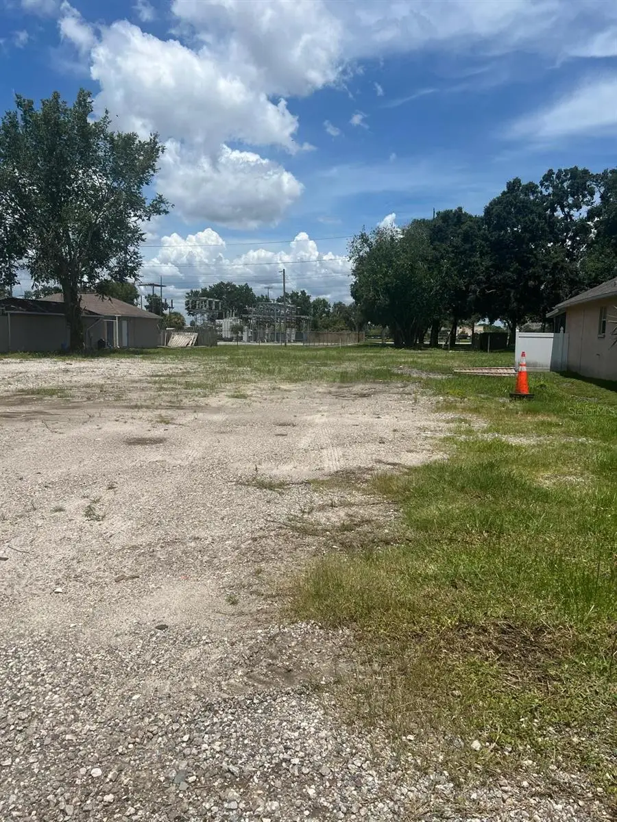 3337 W Woodlawn Avenue, Tampa, FL 33607 - Image #2