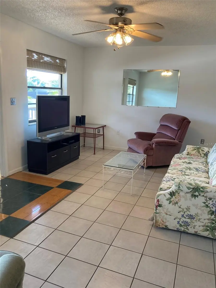 5925 Terrace Park Drive N #209, Saint Petersburg, FL 33709 - Image #2