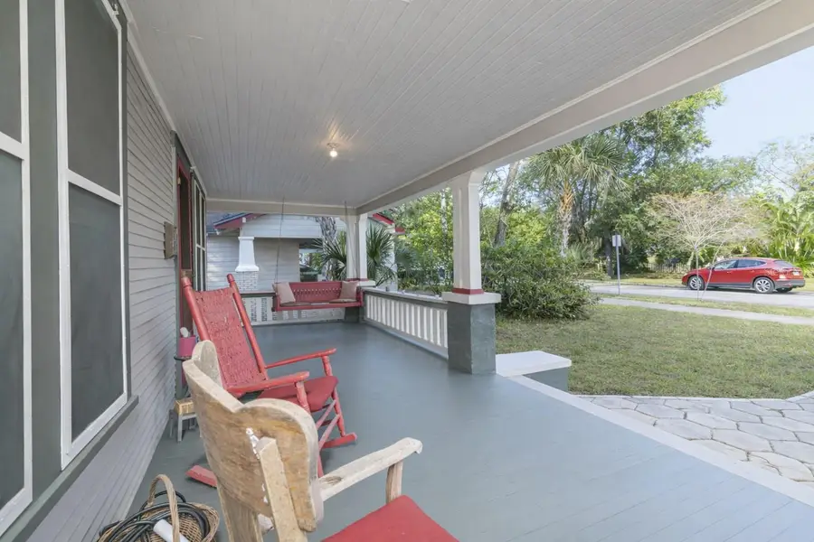 6002 Suwanee Avenue, Tampa, FL 33604 - Image #3