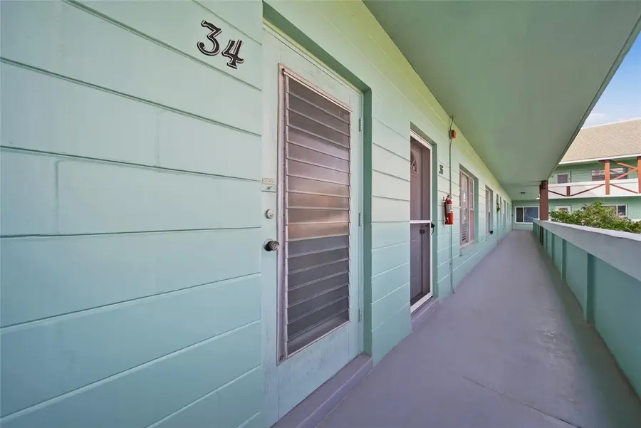 2042 Australia Way W #34, Clearwater, FL 33763 - Image #2