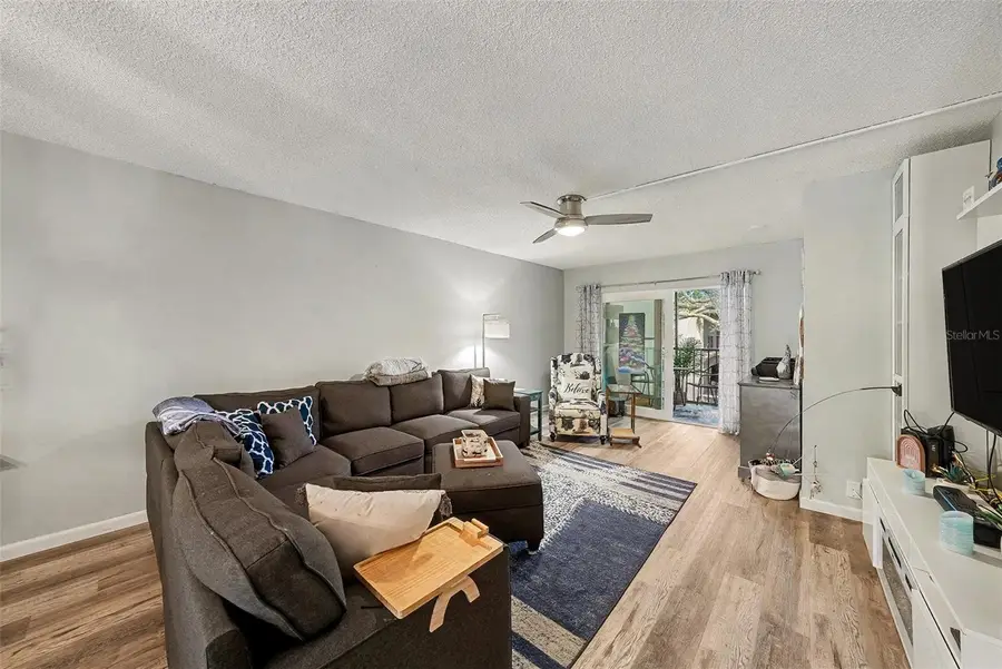 831 Maple Court #310, Dunedin, FL 34698 - Image #3