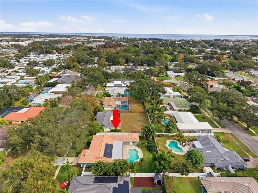 2285 Grovewood Road, Clearwater, FL 33764 - Image #2