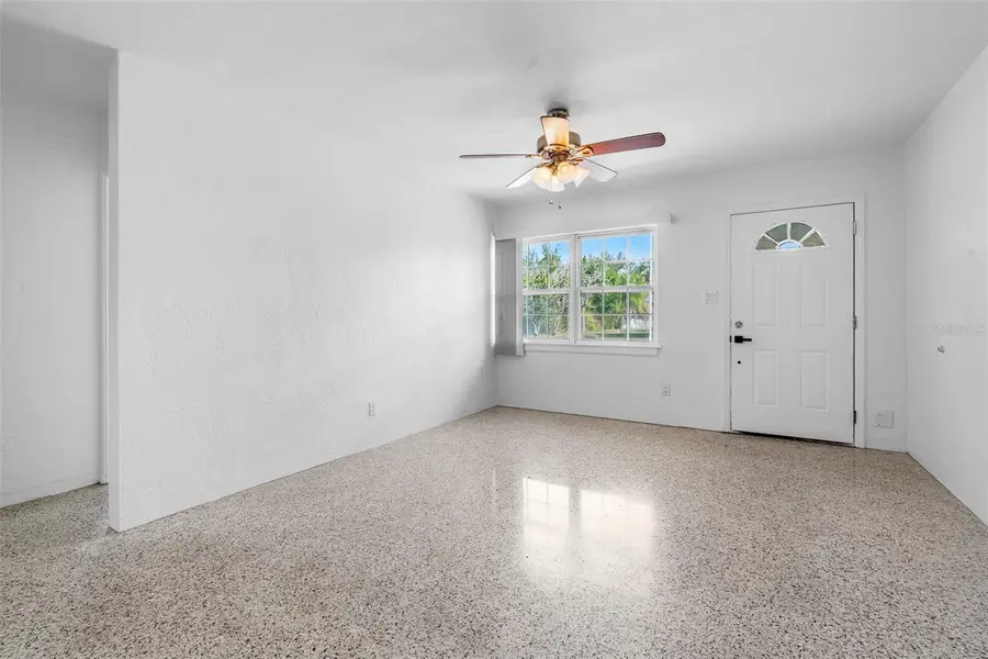 880 42nd Street N, Saint Petersburg, FL 33713 - Image #3