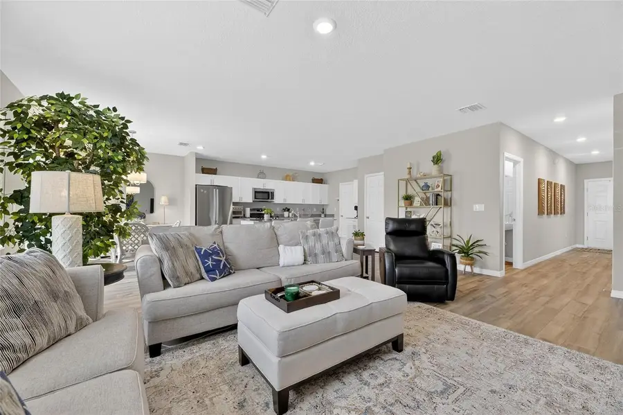 12908 Hawkstone Trail Boulevard, Lithia, FL 33547 - #2