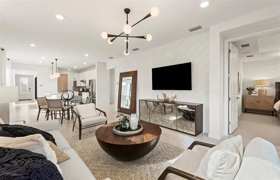 4731 Gardner Street, Bradenton, FL 34210 - Image #2