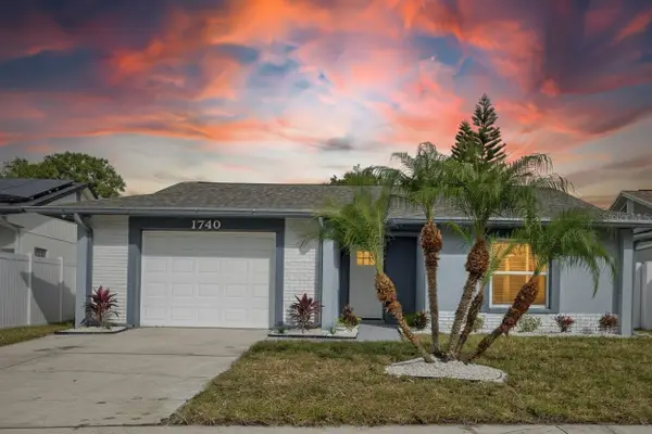 1740 Lakeview Village Drive, BRANDON, FL 33510