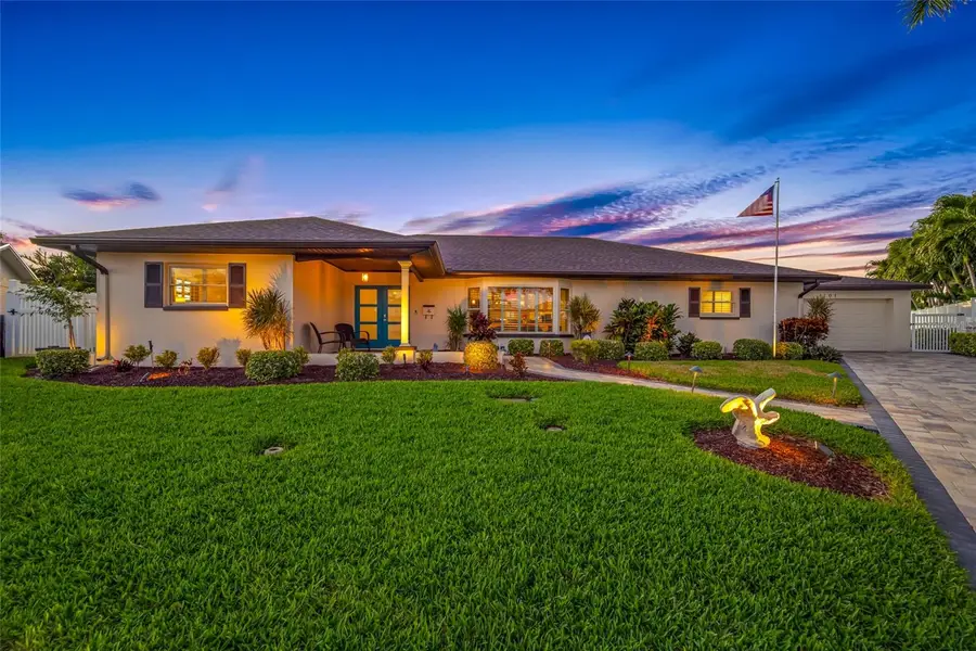 1101 80th Street Court S, Saint Petersburg, FL 33707 - Image #2