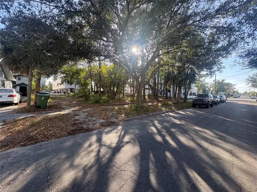 2316 W North B Street, Tampa, FL 33609 - Image #2