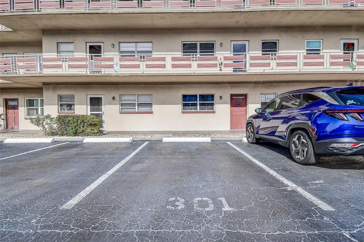 3010 59th Street S #301, Gulfport, FL 33707 - Image #1