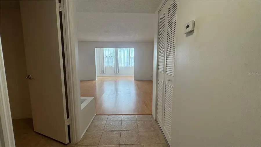1900 68th Street N #106, Saint Petersburg, FL 33710 - Image #2