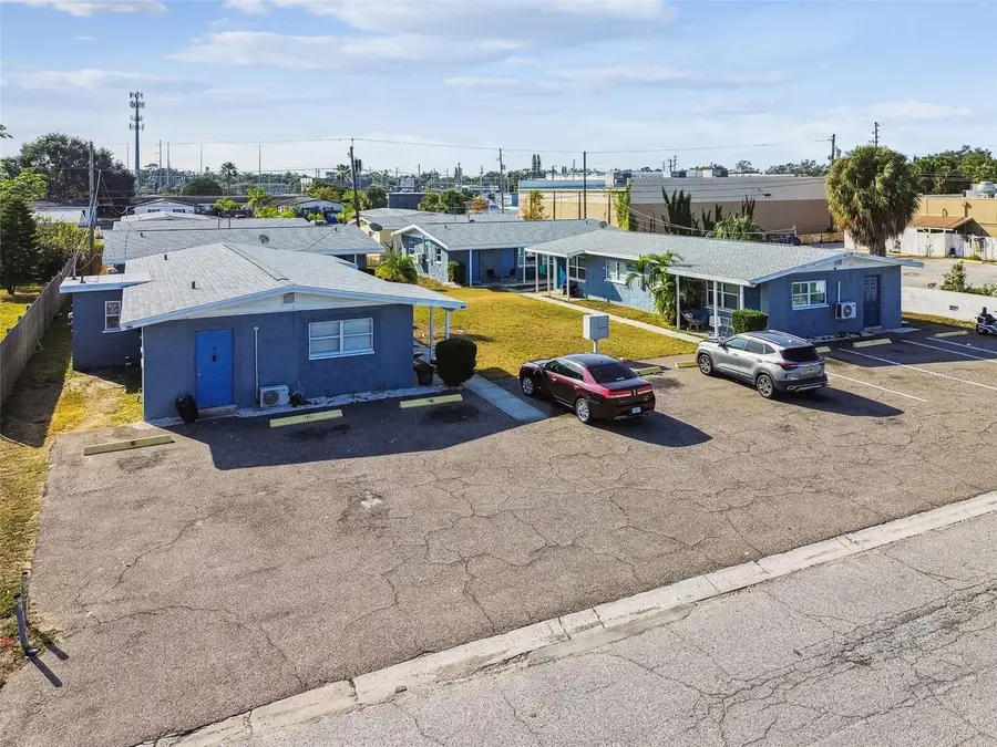 6538 42nd Avenue N, Kenneth City, FL 33709 - Image #2