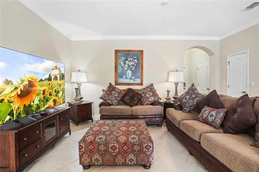 6433 Torrington Circle, Lakeland, FL 33811 - Image #3