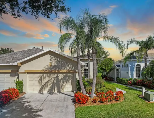 1226 Lyndhurst Greens Drive #11, SUN CITY CENTER, FL 33573
