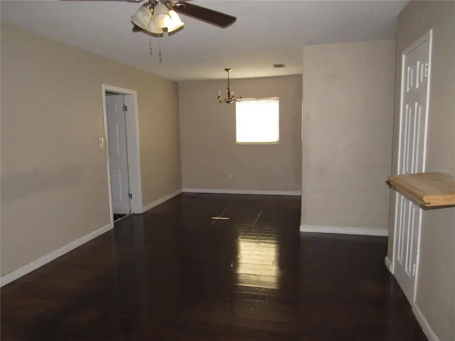4232 W Bay View Avenue, Tampa, FL 33611 - Image #2