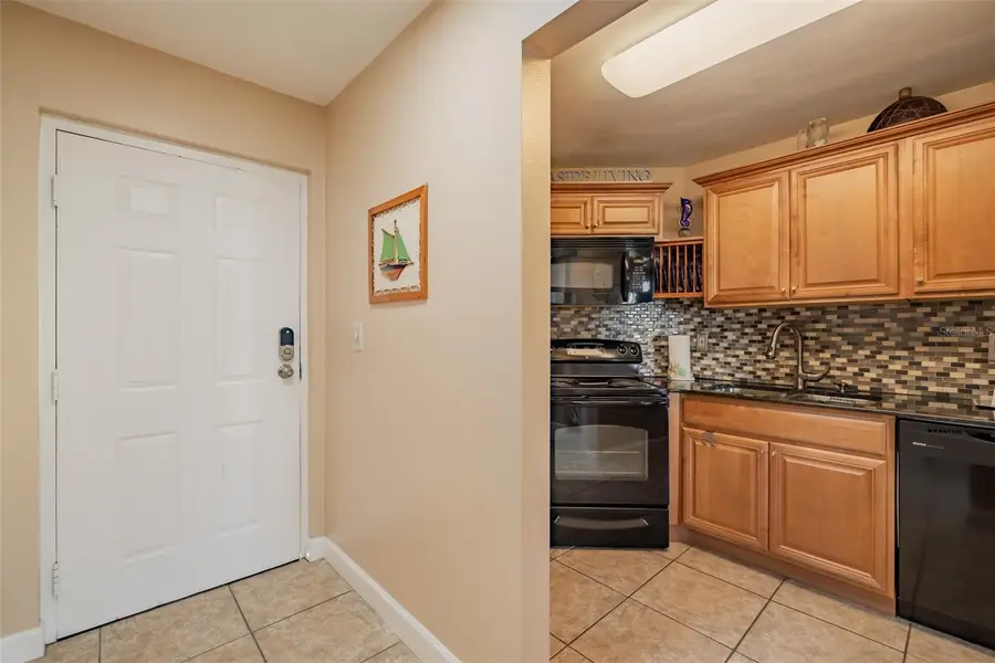 1515 Pinellas Bayway S #18, Saint Petersburg, FL 33715 - Image #2