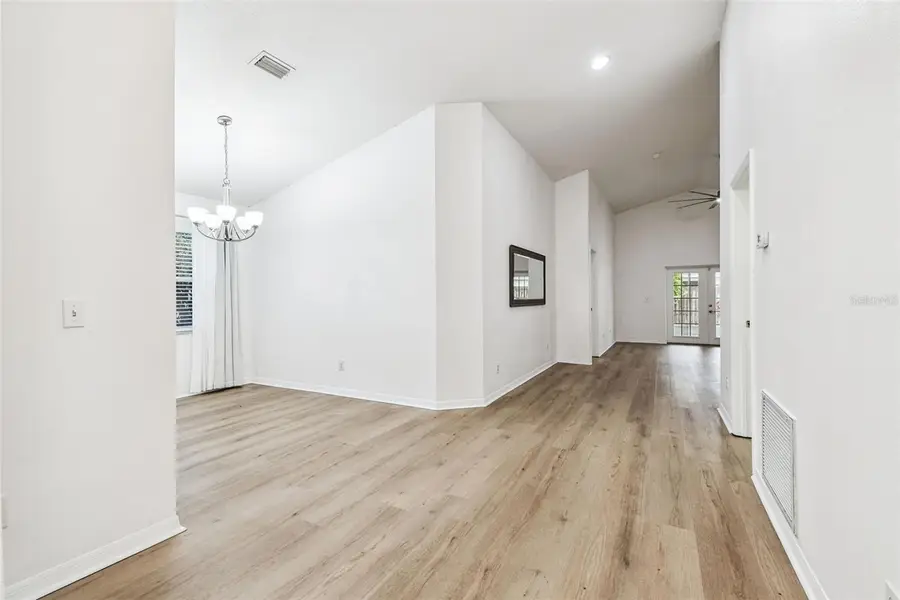 7608 Hampshire Garden Place, Apollo Beach, FL 33572 - Image #3