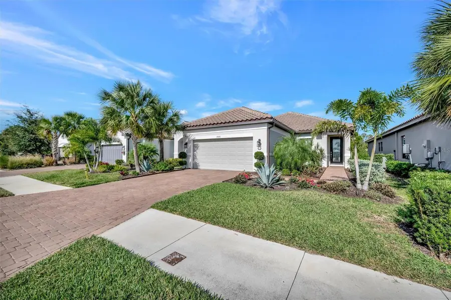 4642 Crestpoint Way, Palmetto, FL 34221 - Image #2
