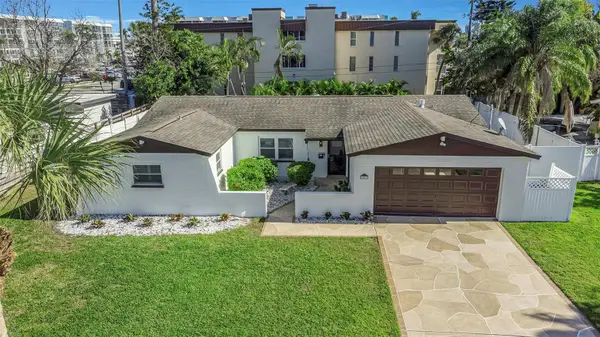 3887 50th Avenue S, ST PETERSBURG, FL 33711