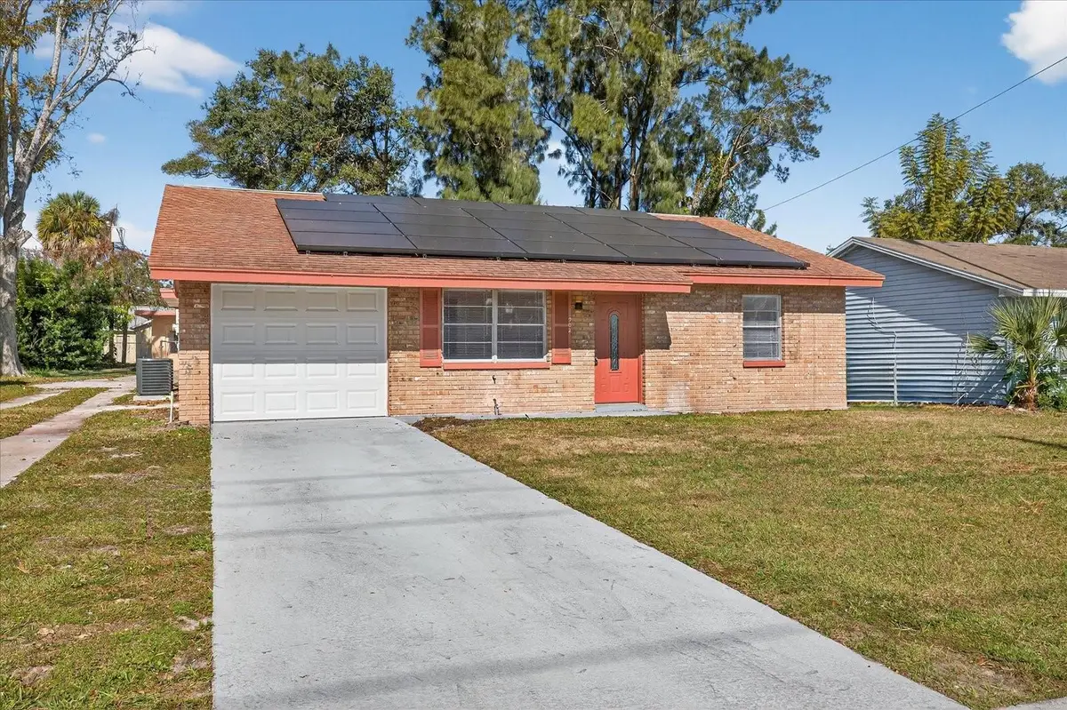 902 Marshall Street, Clearwater, FL 33755 - Image #1