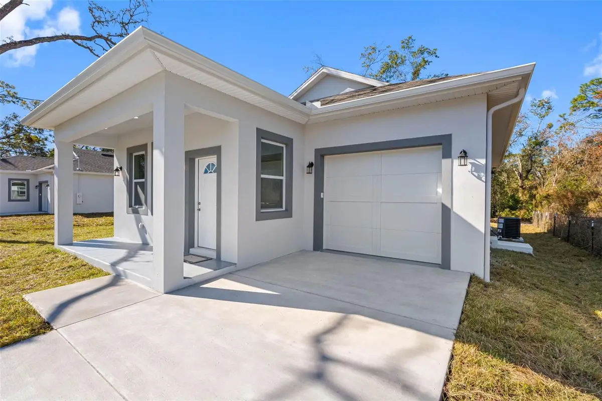 10271 Lake Drive, New Port Richey, FL 34654 - Image #1