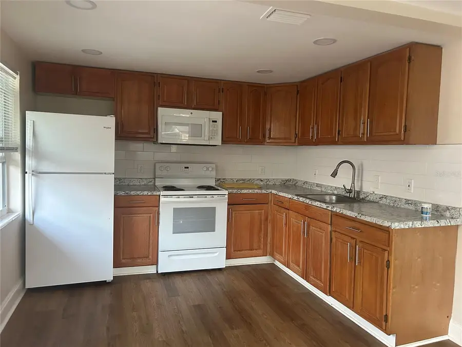 2824 Meadow View Avenue, Largo, FL 33771 - Image #3