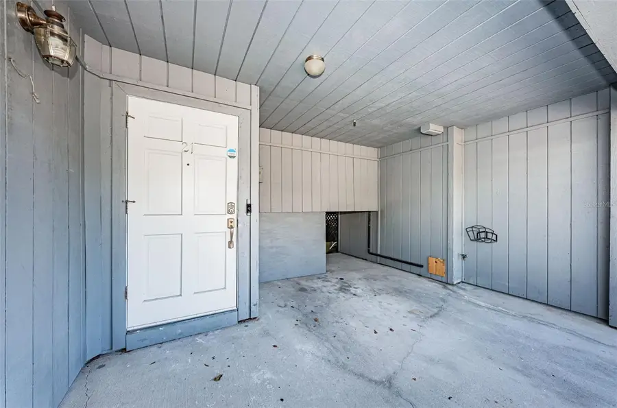 200 Meres Boulevard #21, Tarpon Springs, FL 34689 - Image #2