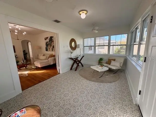 2710 8th Avenue N, Saint Petersburg, FL 33713 - Image #3