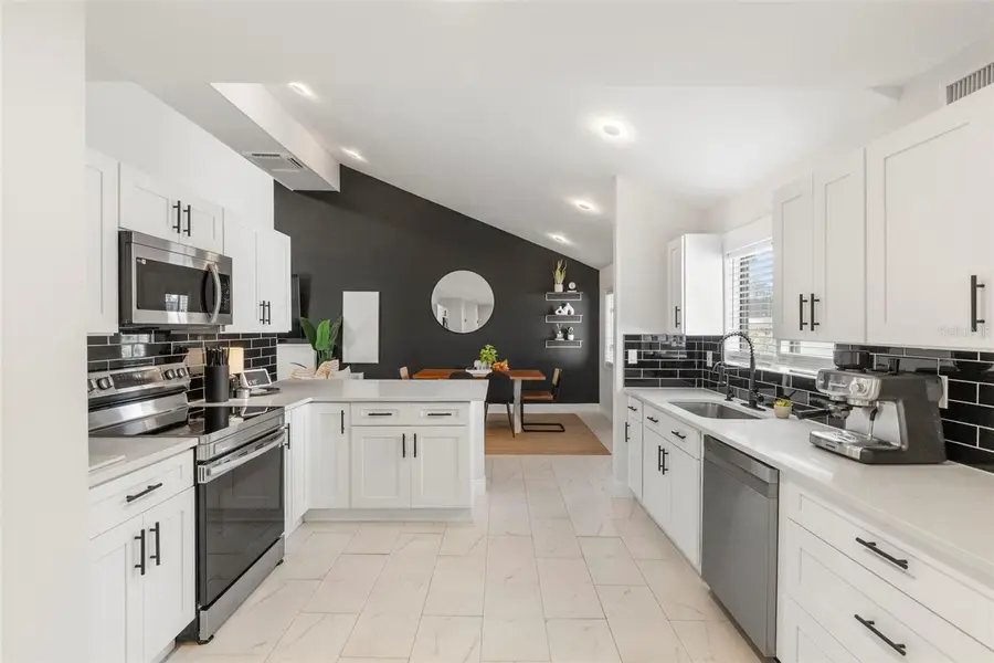 1008 Michigan Boulevard, Dunedin, FL 34698 - Image #3