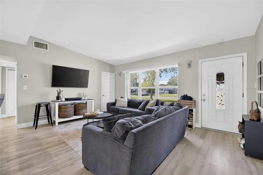 8597 Quail Road, Seminole, FL 33777 - Image #3