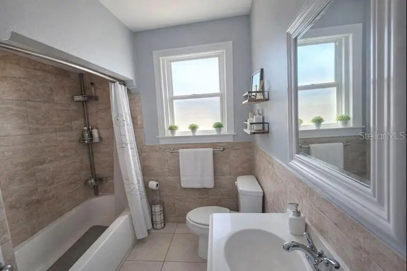 2737 W Spruce Street, Tampa, FL 33607 - #3