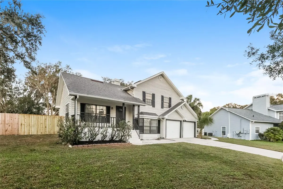 702 Old Darby Street, Seffner, FL 33584 - Image #1