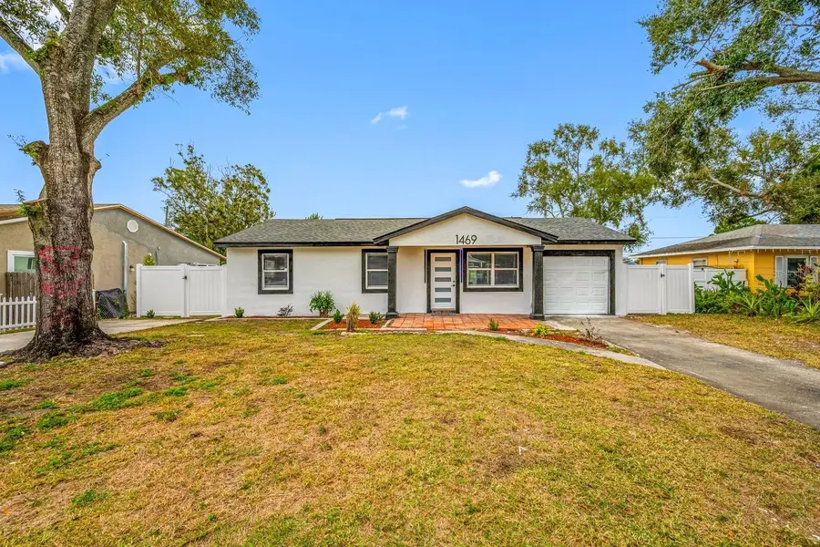 1469 Young Avenue, Clearwater, FL 33756 - Image #2