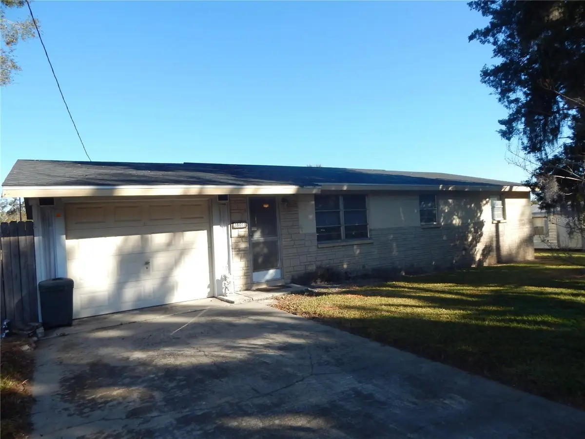 38011 Dixie Avenue, Dade City, FL 33525 - Image #1