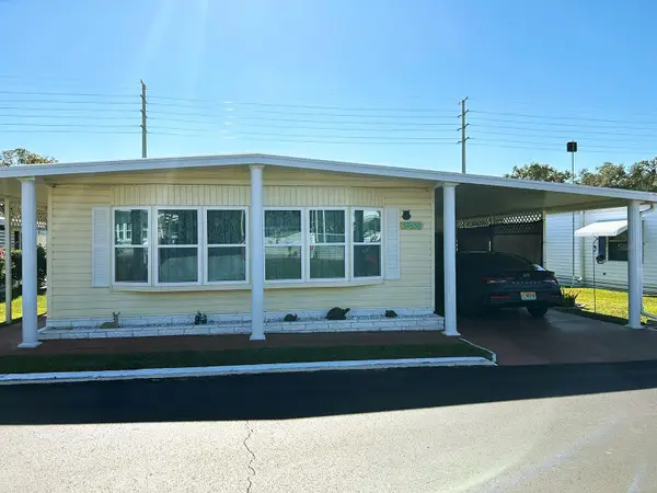 37838 Barcelona Avenue, ZEPHYRHILLS, FL 33541