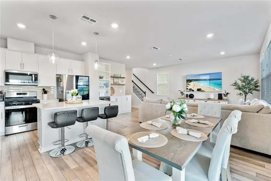 17713 Everlong Drive, Land O Lakes, FL 34638 - Image #2