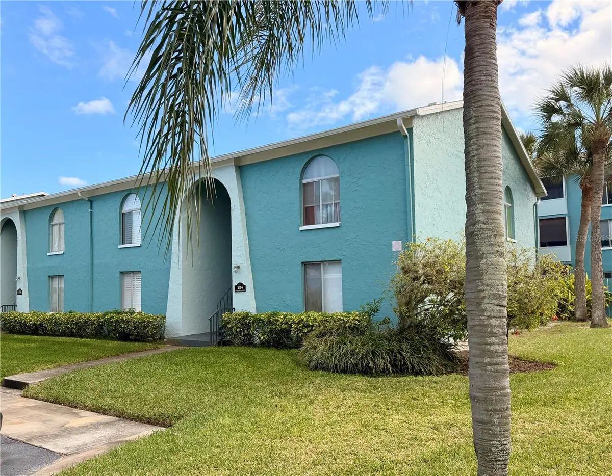 284 115th Avenue N #3, Saint Petersburg, FL 33716 - Image #1