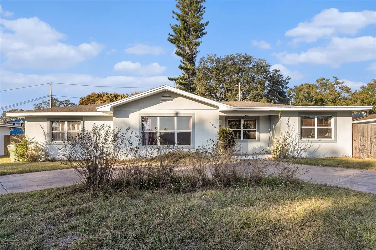 625 Avenue D Ne, Winter Haven, FL 33881 - Image #1