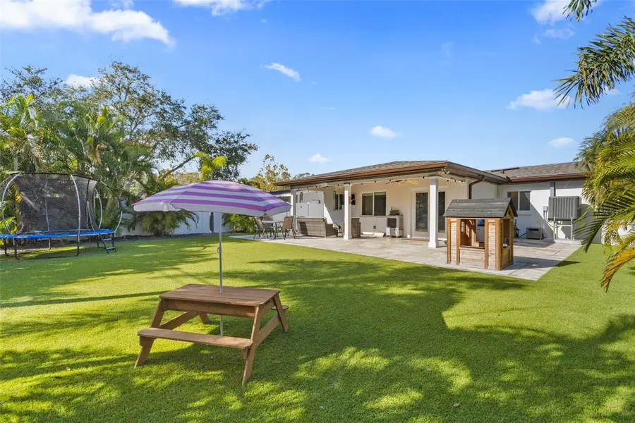 420 42nd Avenue Ne, Saint Petersburg, FL 33703 - #2